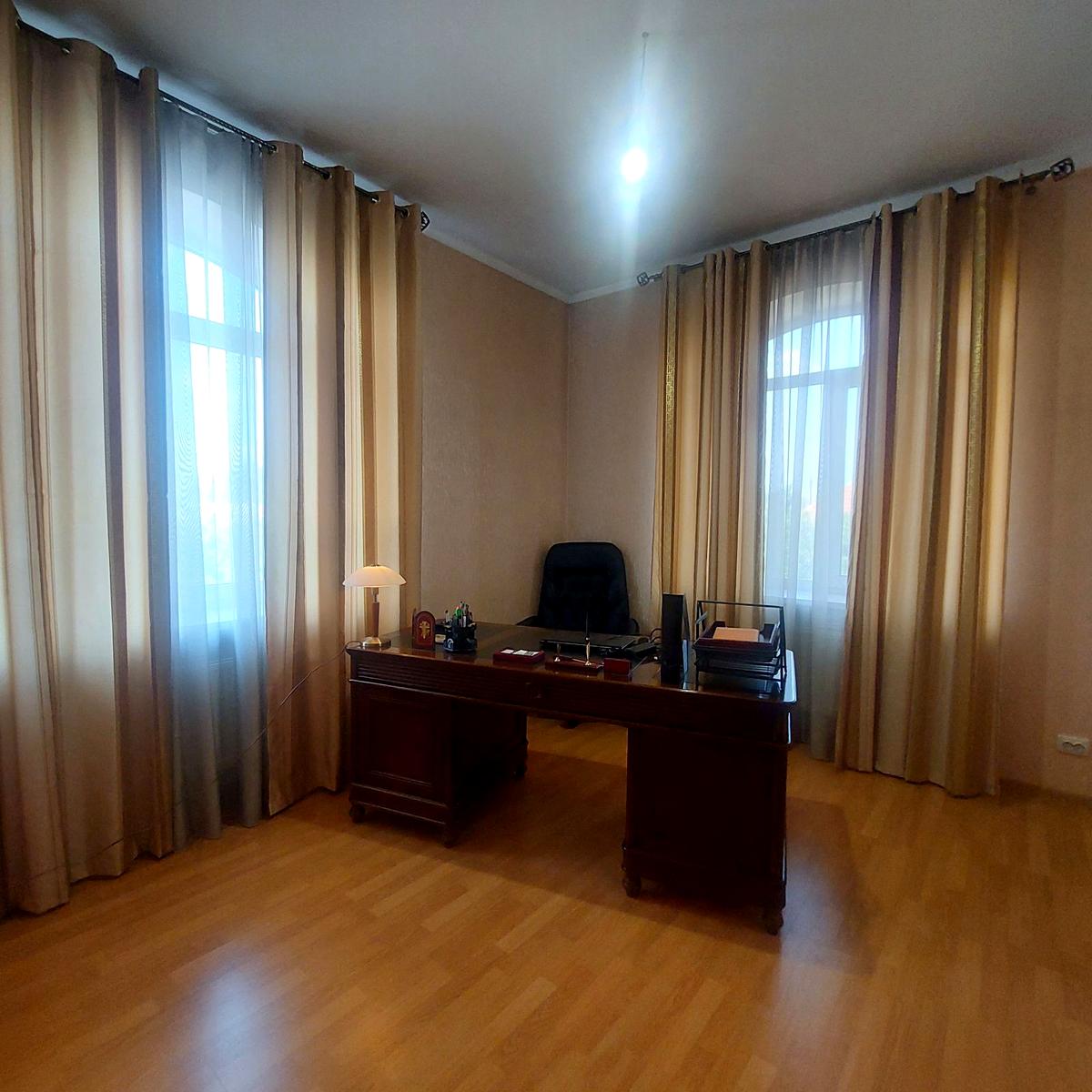 Дом по адресу ул. Приозерная (площадь 551 м²) - фото 17 Дом по адресу ул. Приозерная (площадь 551 м²) - Atlanta.ua - фото 17