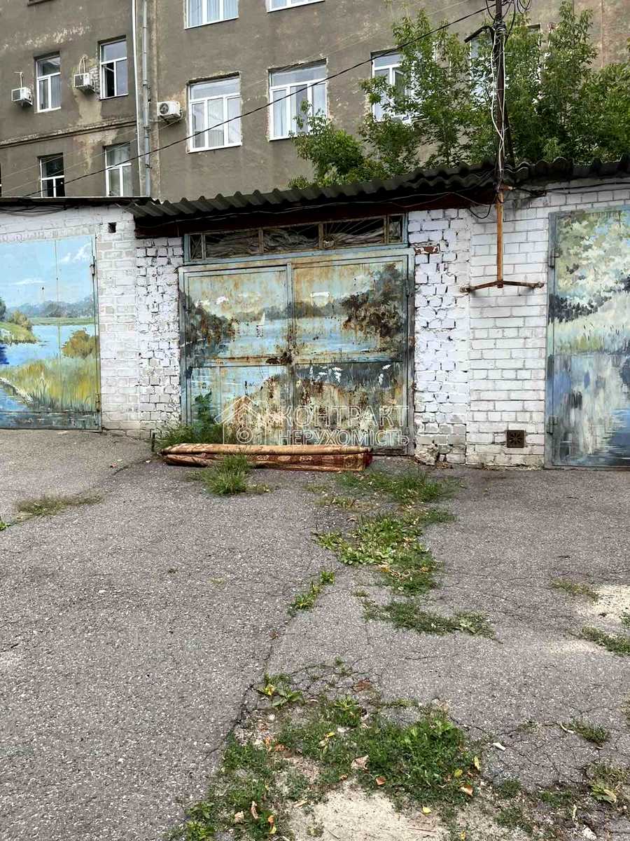 1872975394107905