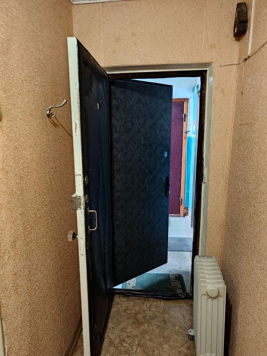 1873026447976989