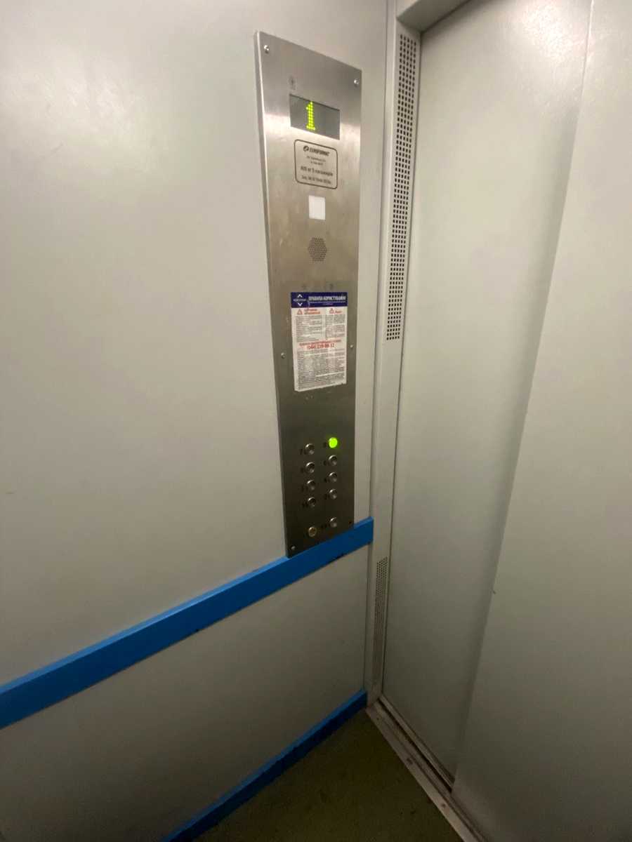 1873029481113091