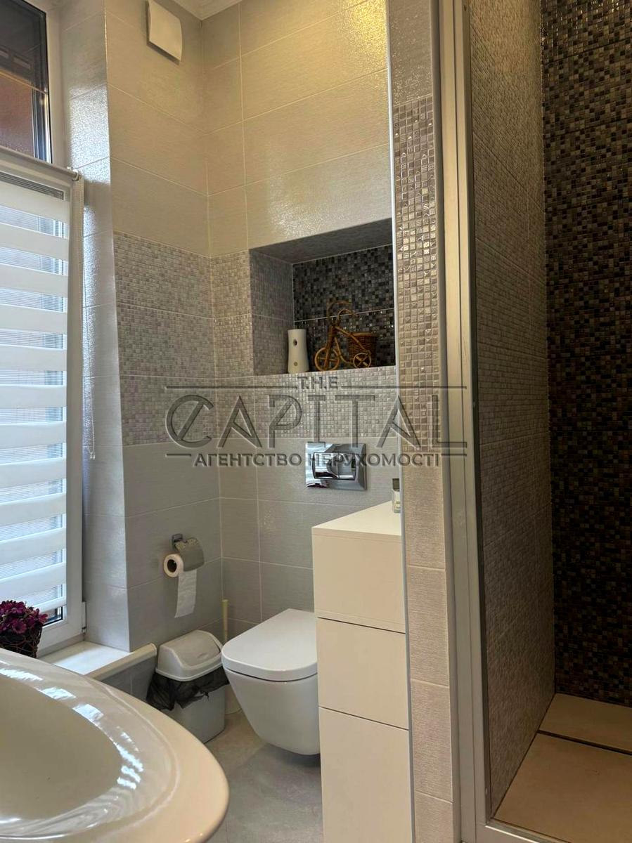1873030389948567