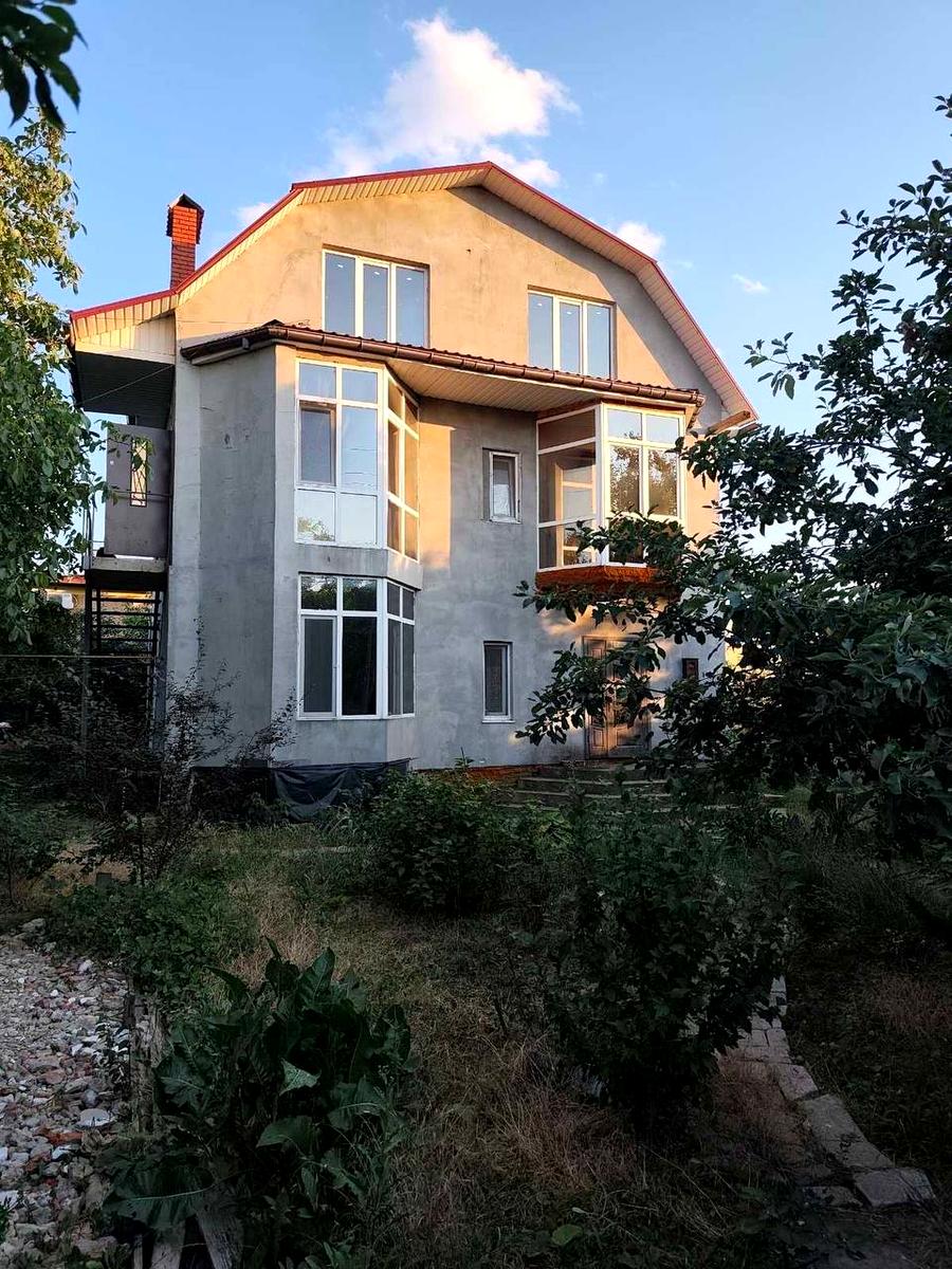Дом по адресу ул. Житомирская (площадь 280 м²) Дом по адресу ул. Житомирская (площадь 280 м²) - Atlanta.ua