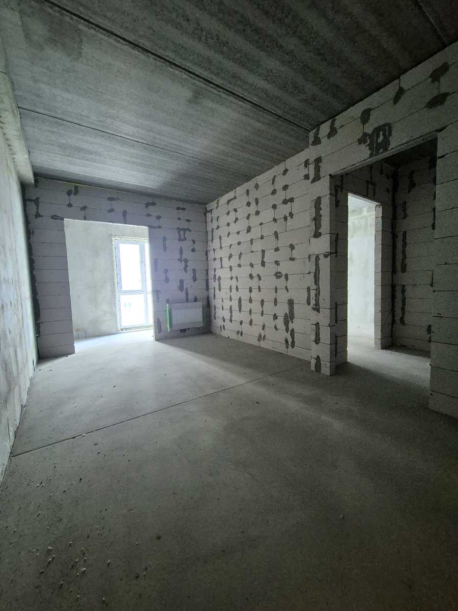 1873035091610000