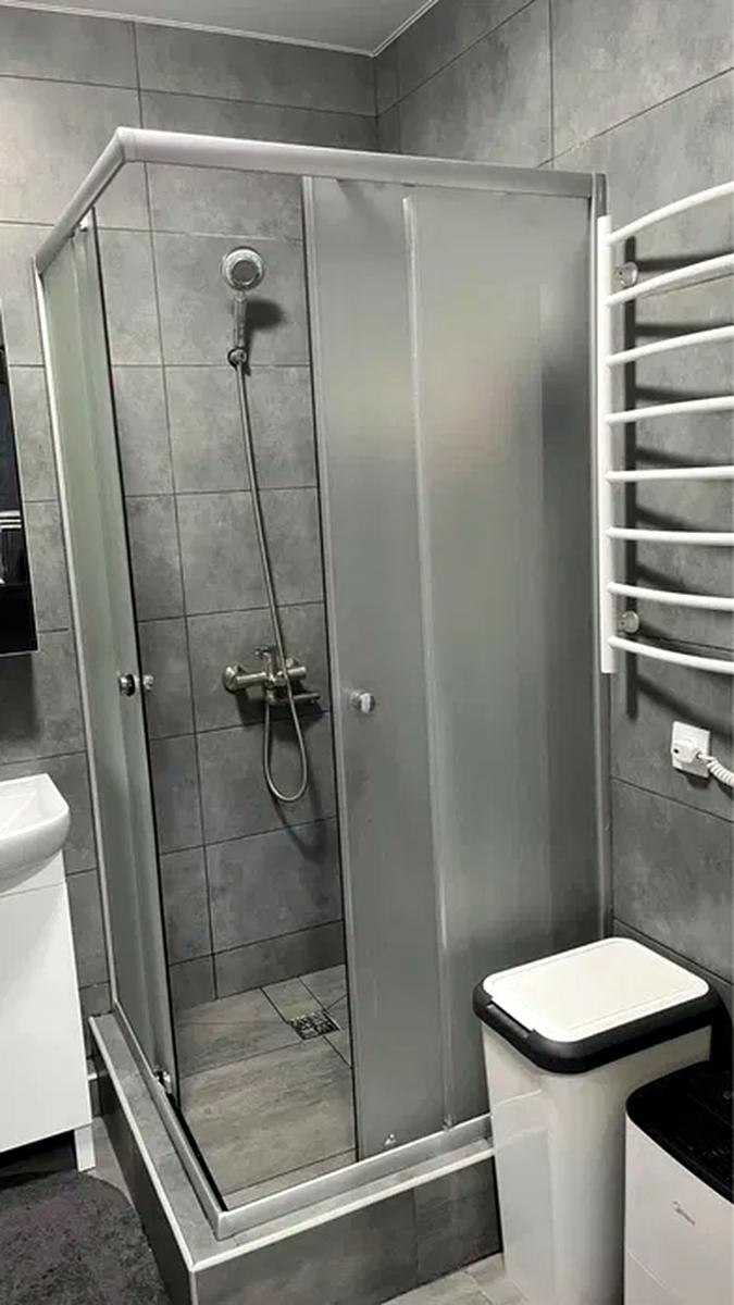 1873040352679417
