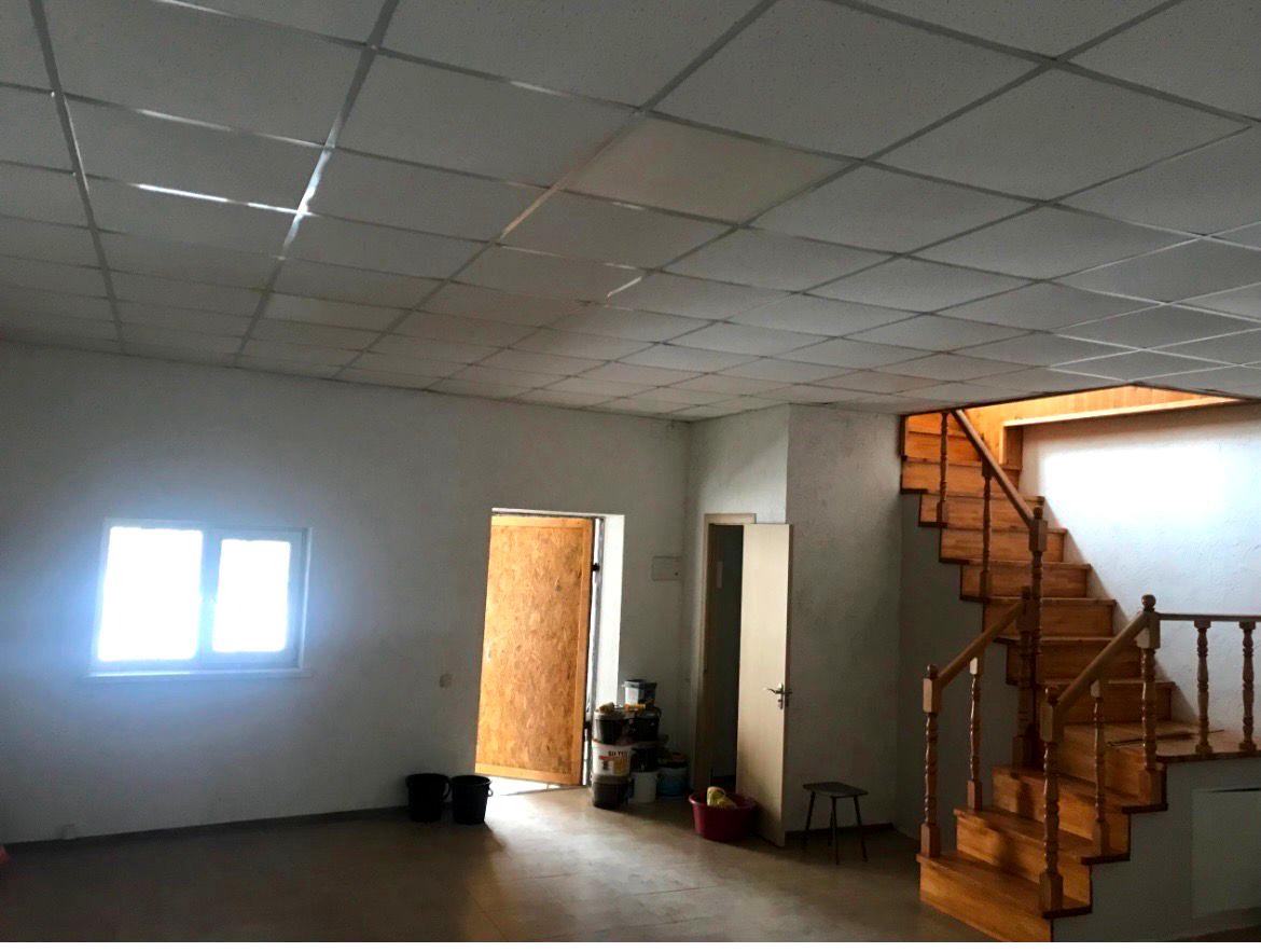 1873044883711803