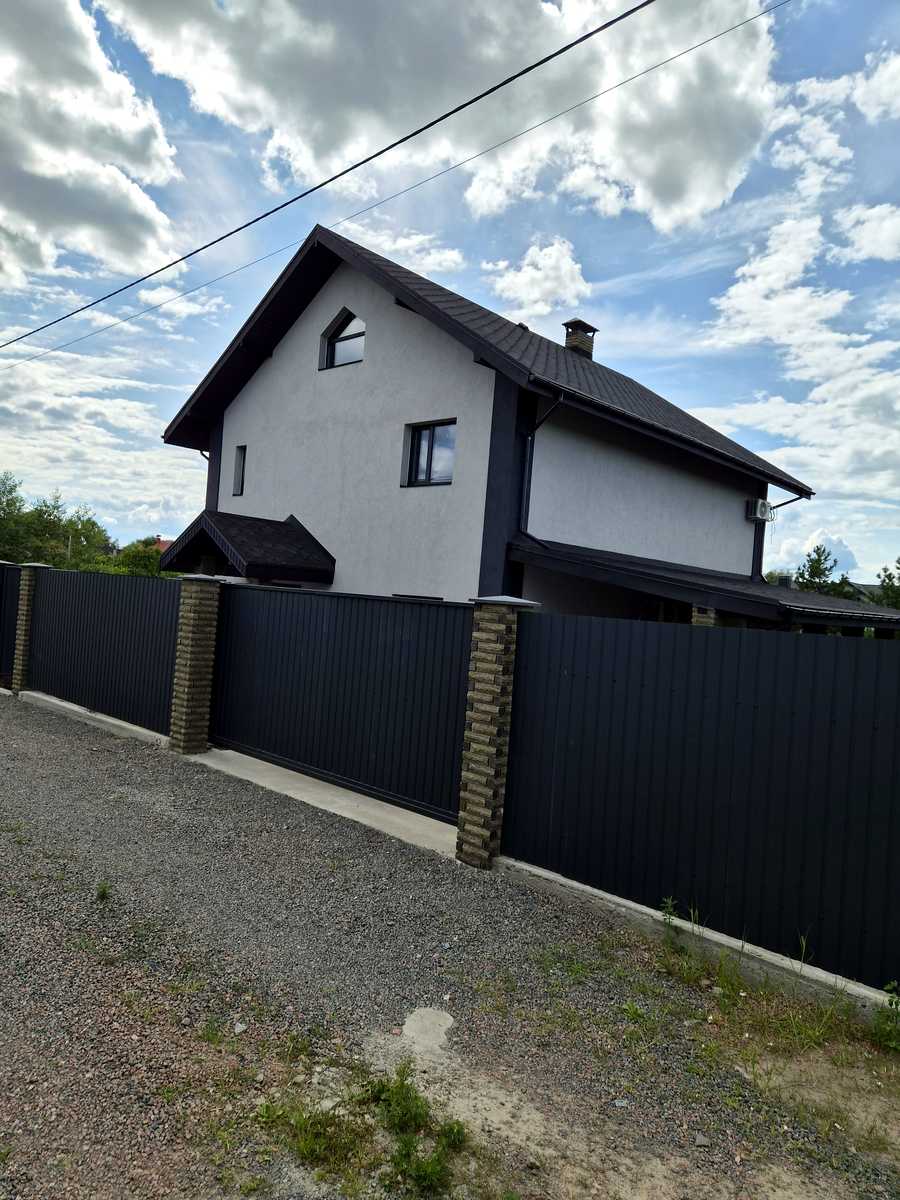 1873048057075537