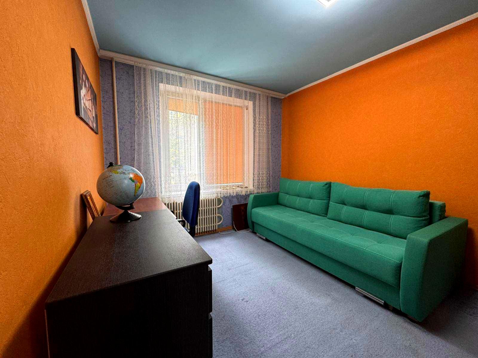 1873049185093224