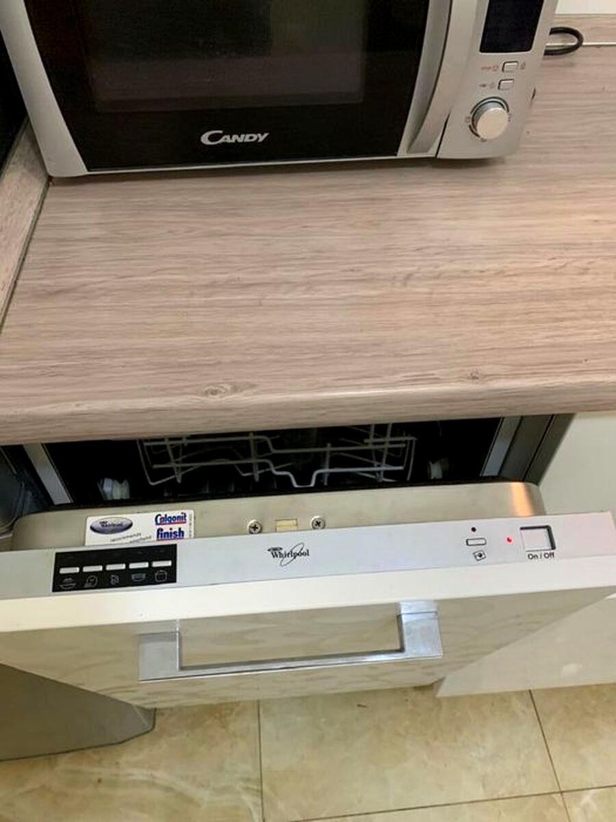 1873050255288323