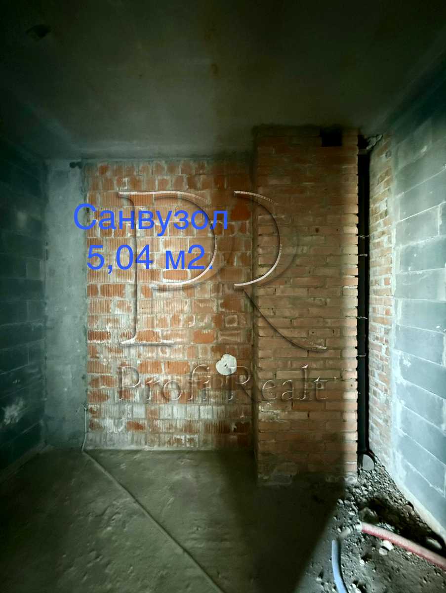 1873051678672754