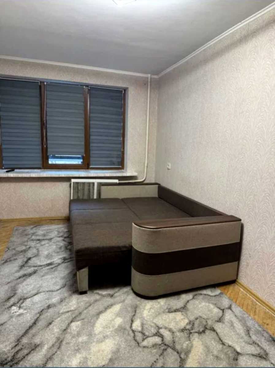 1873051853547806