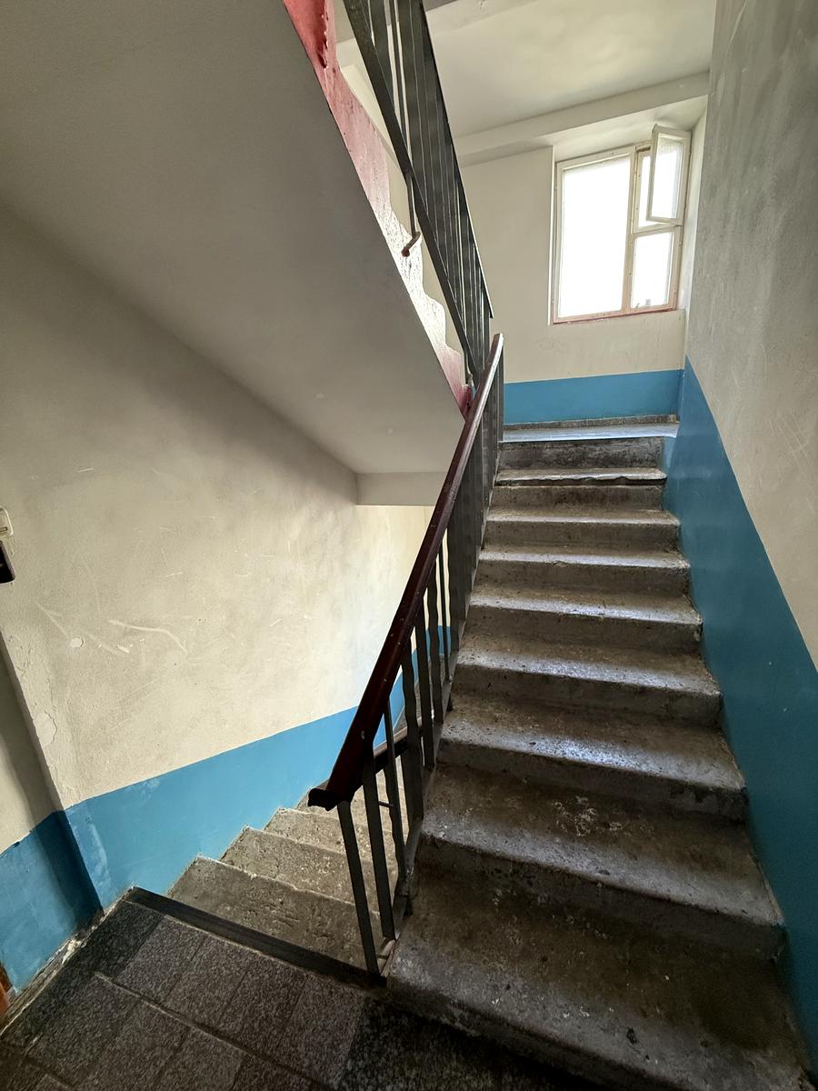 1873058291018401