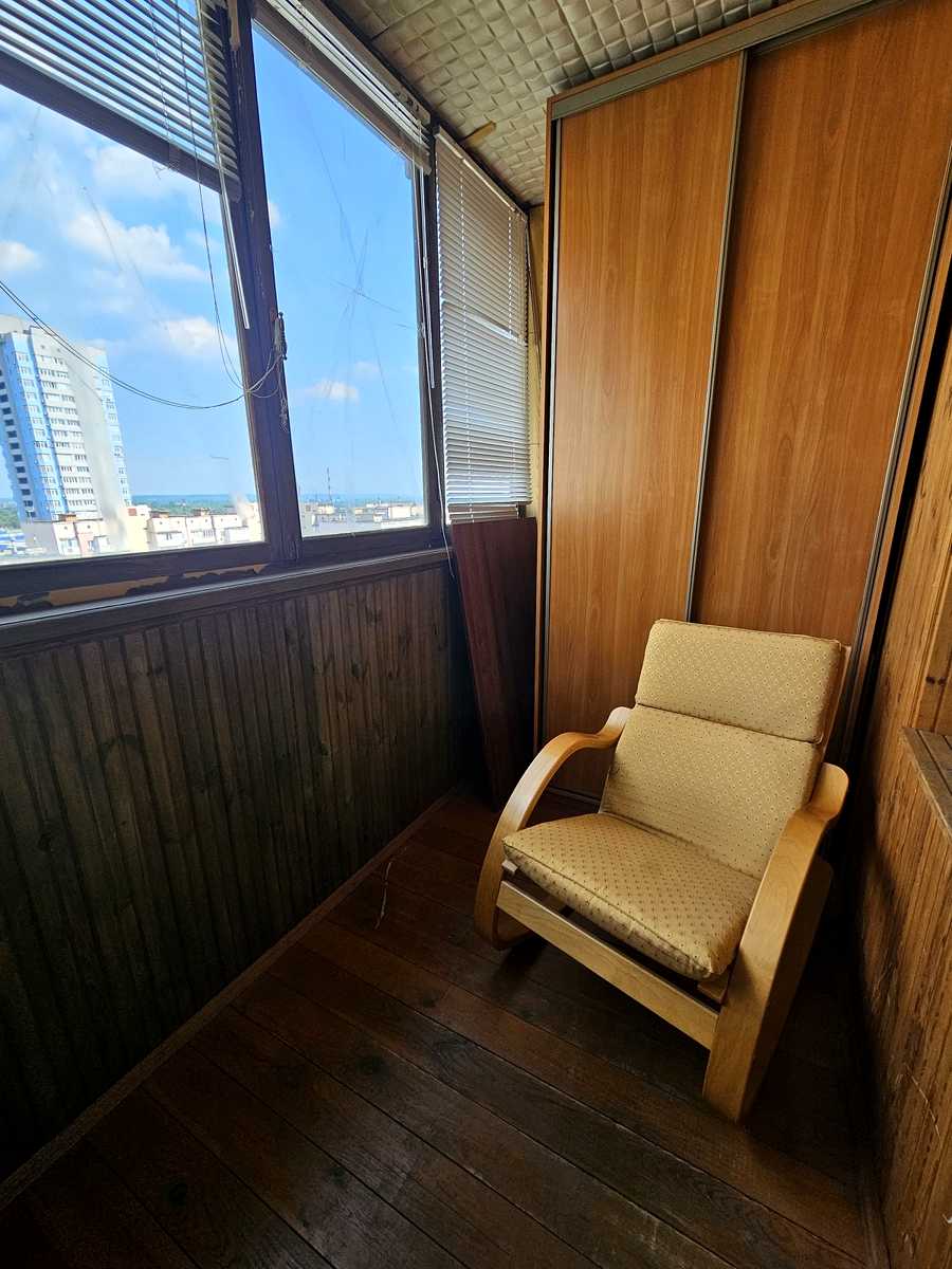 1873120786632095