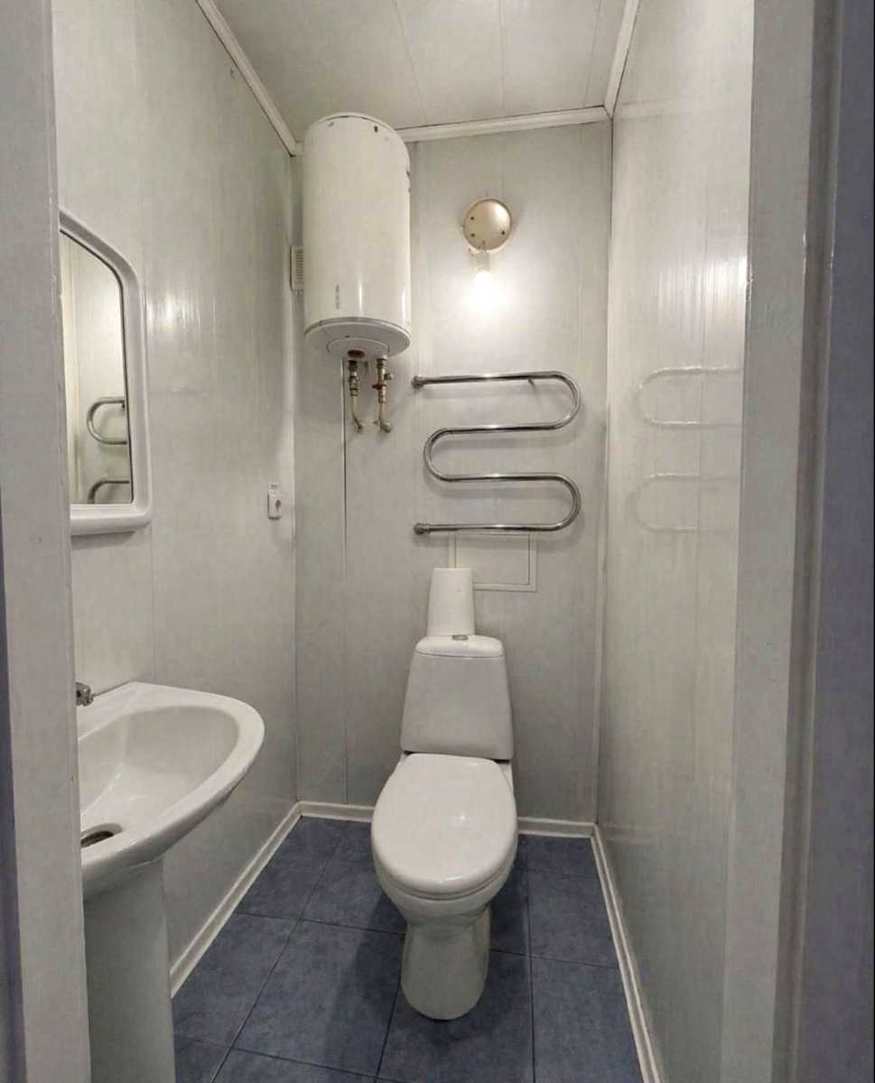 1873122111392091
