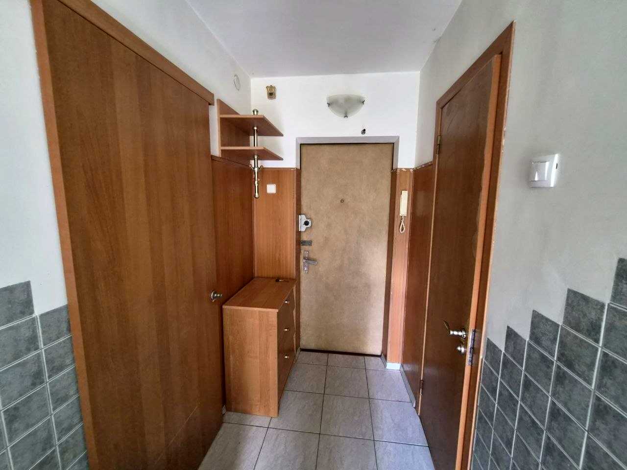 1873126645628440