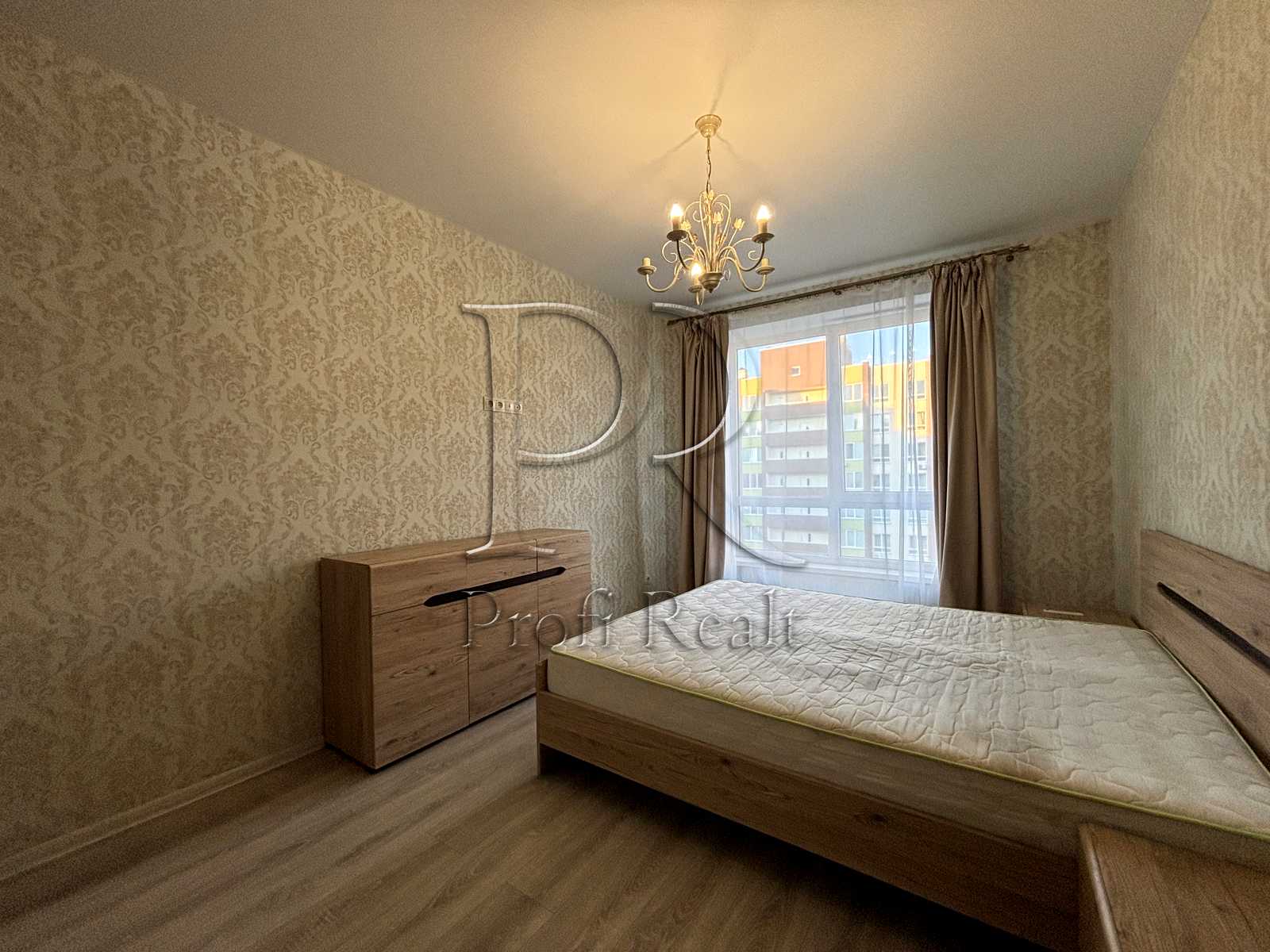 1873129044308563