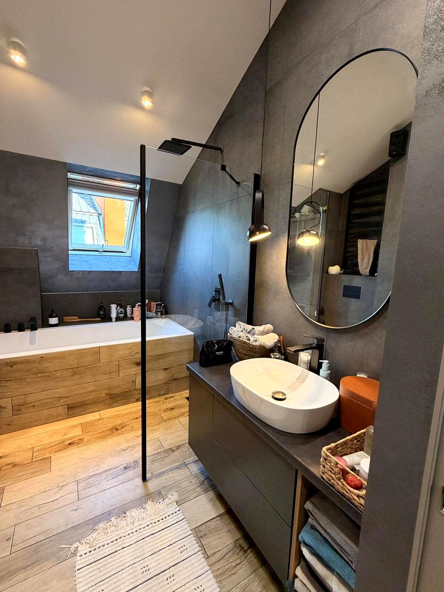 1873133277251726