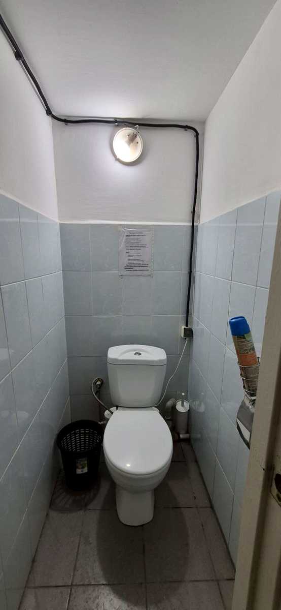 1873137859359100