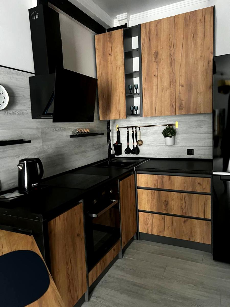 1873140948380201