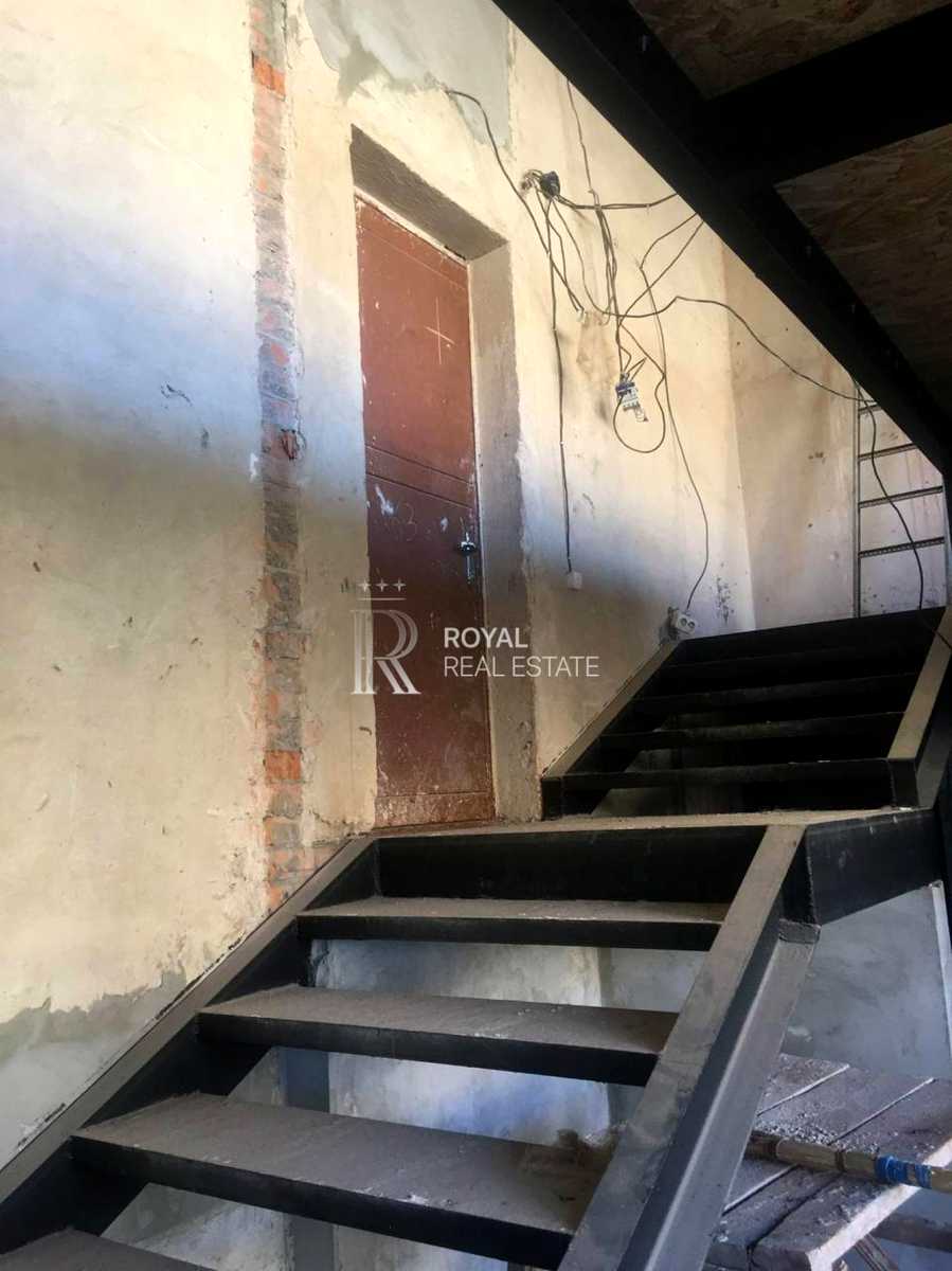 1873147807139595