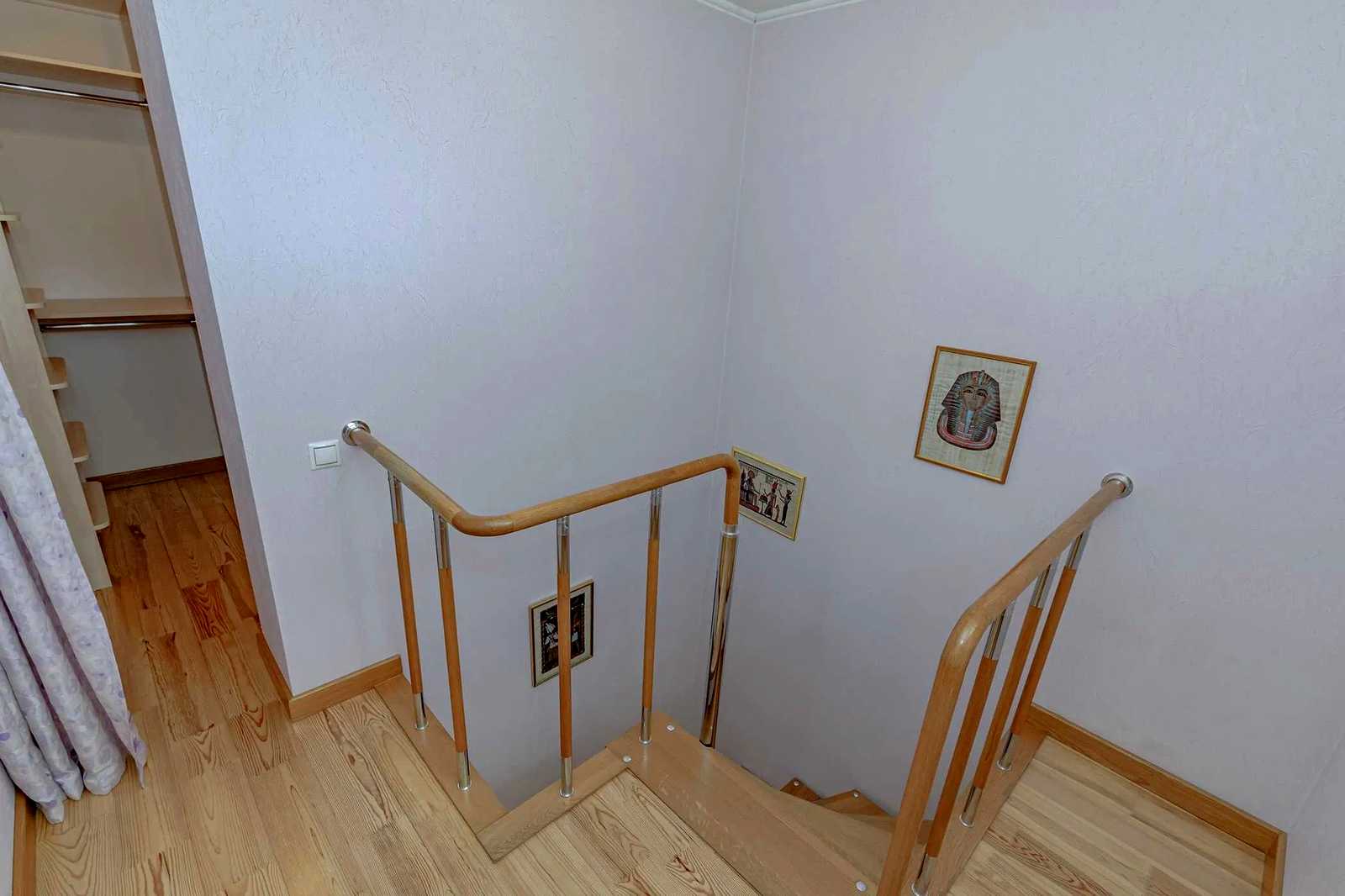 1873148823387431