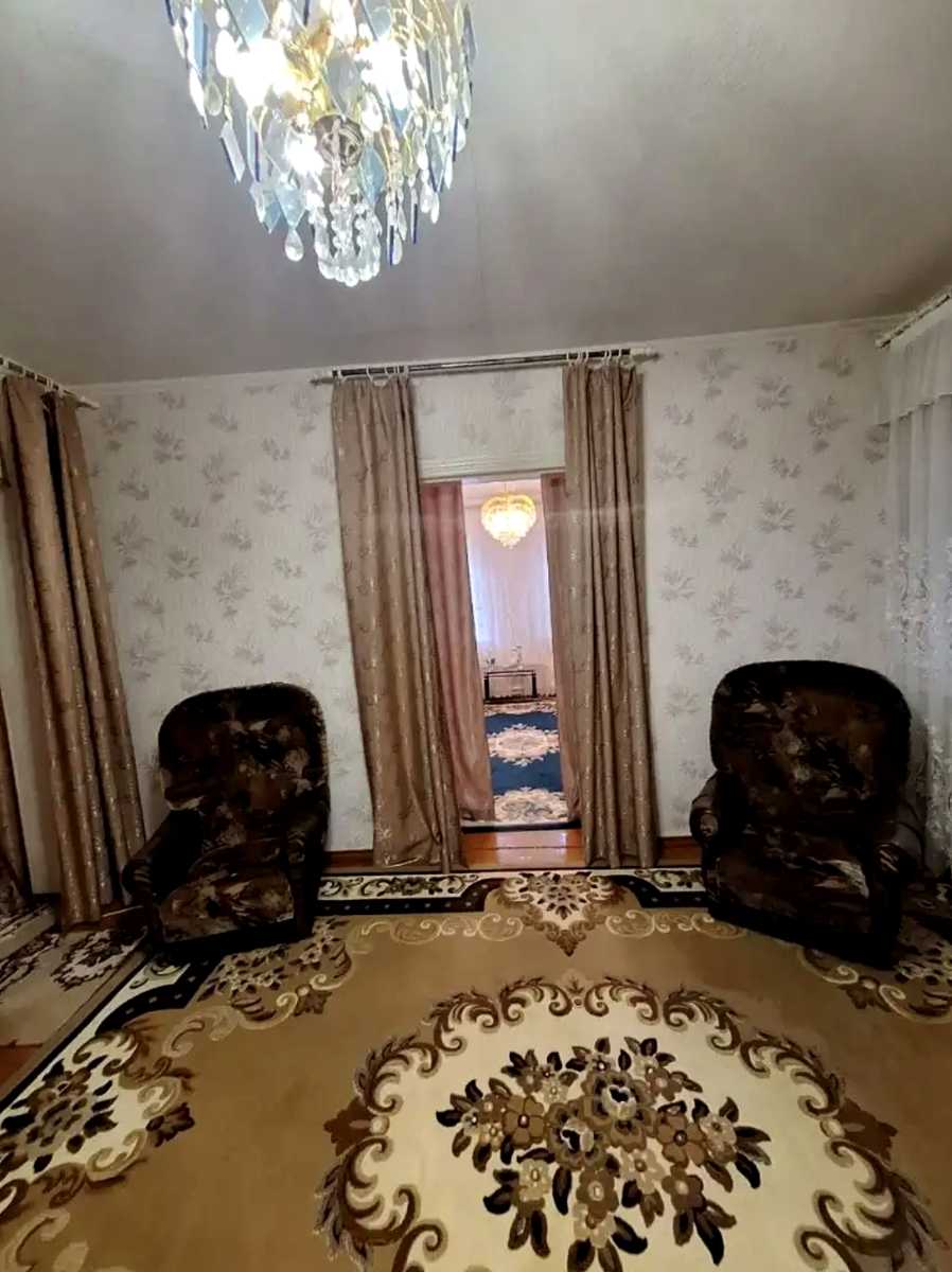 1873153799941312