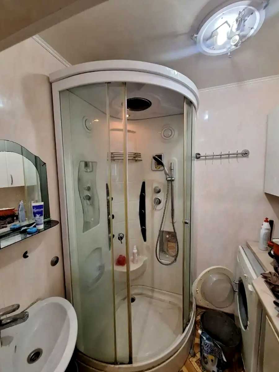 1873153801102334