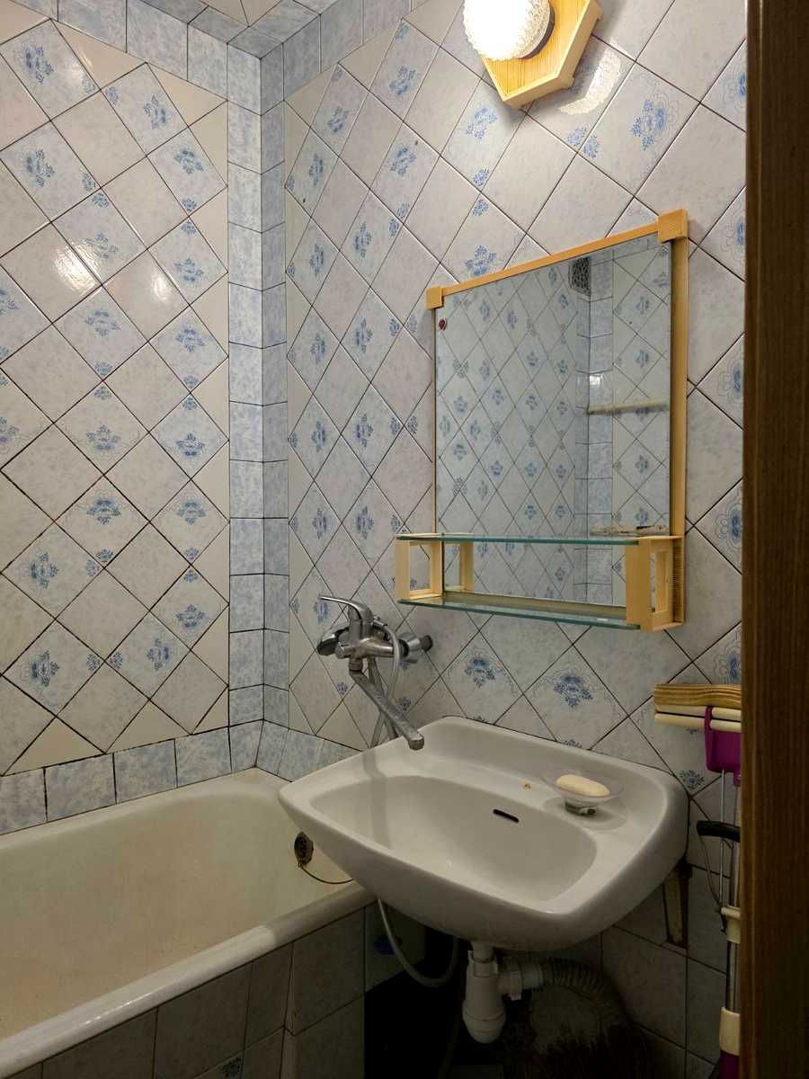 1873206185064905