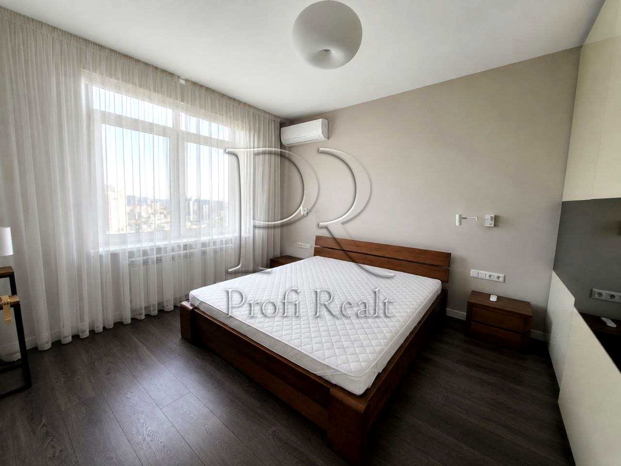 1873216457730646