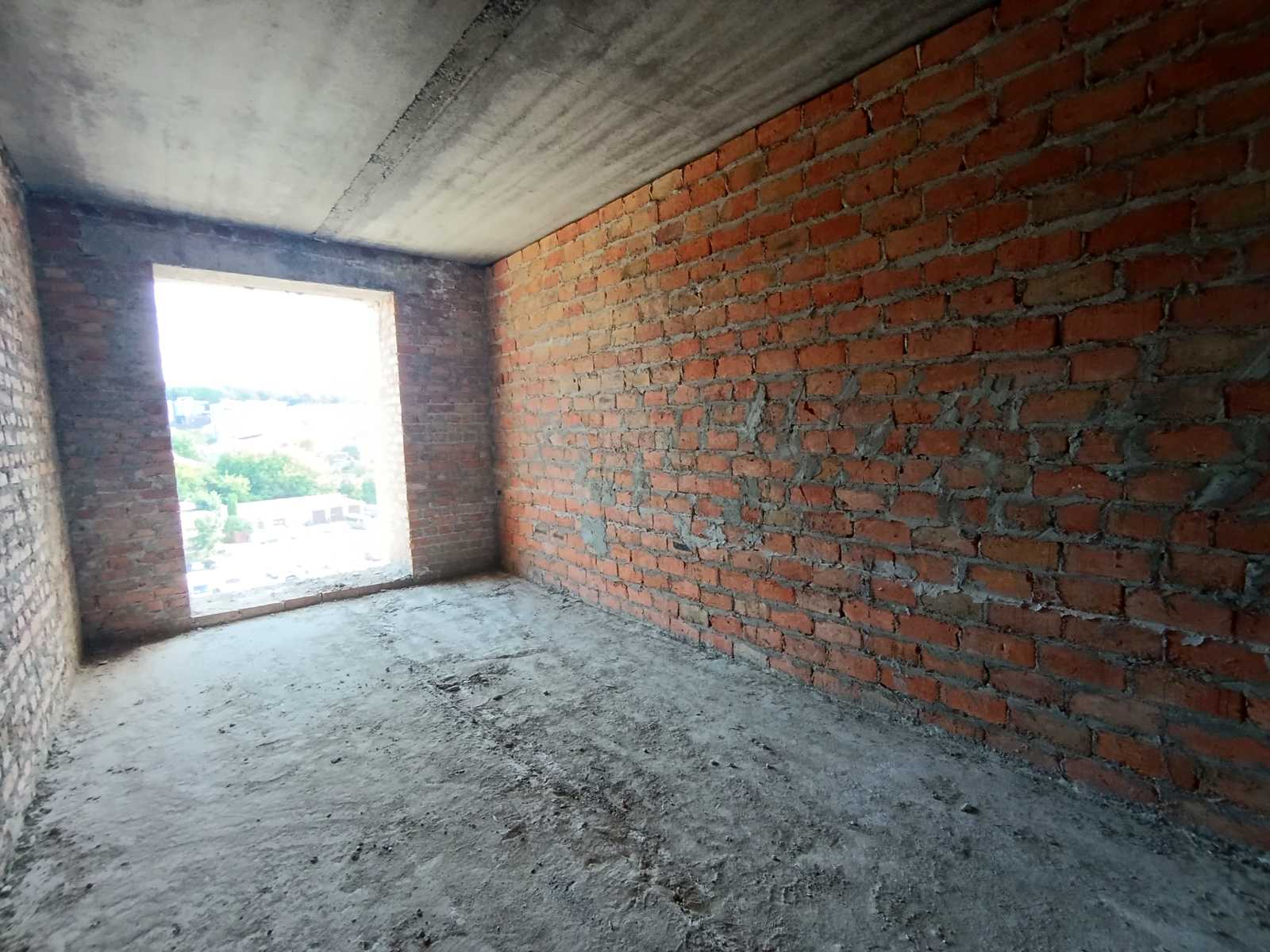 1873217871996689