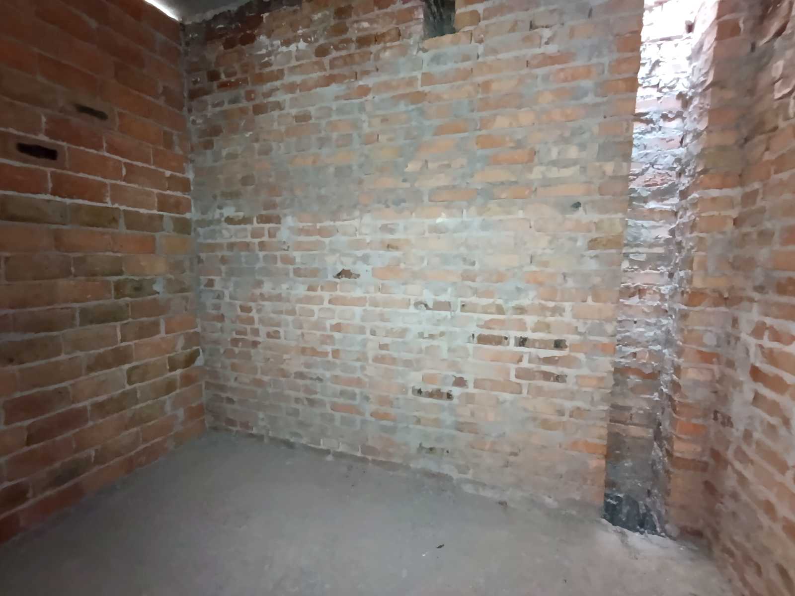 1873217881115103