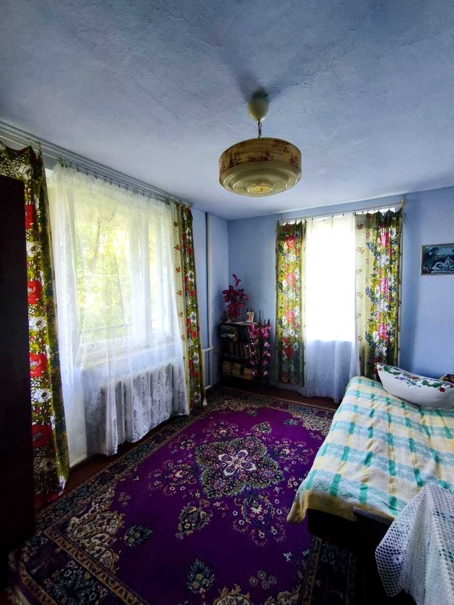 1873218546460931