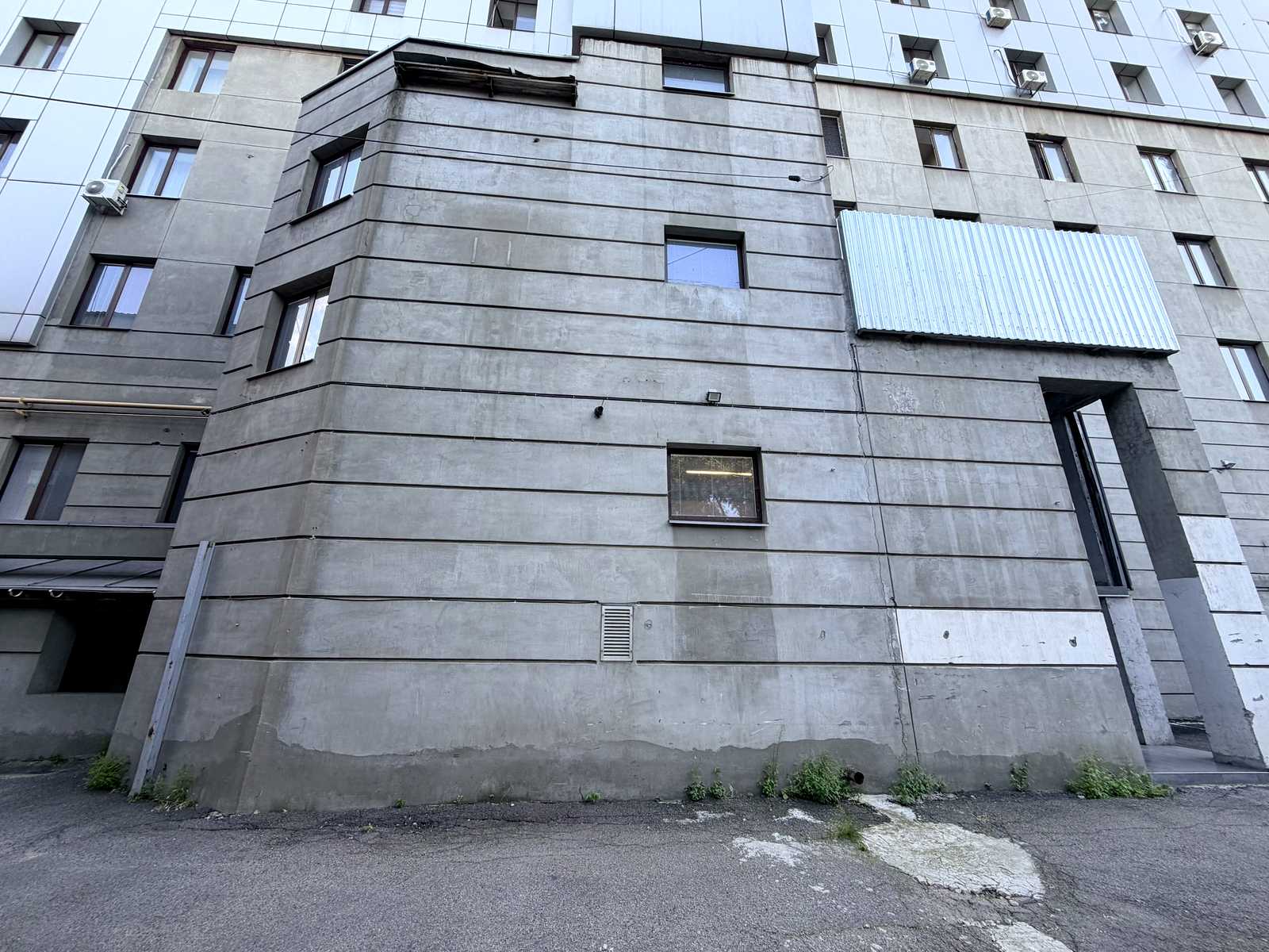 1873222685852446