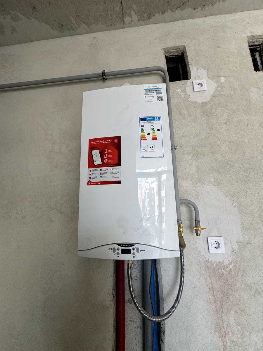 1873228372930495
