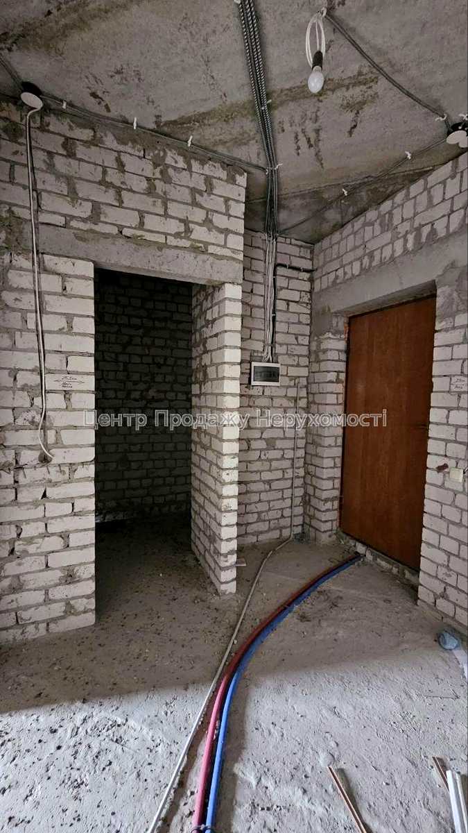 1873230475618003