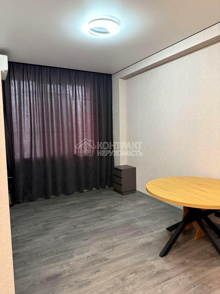 1873231978990840
