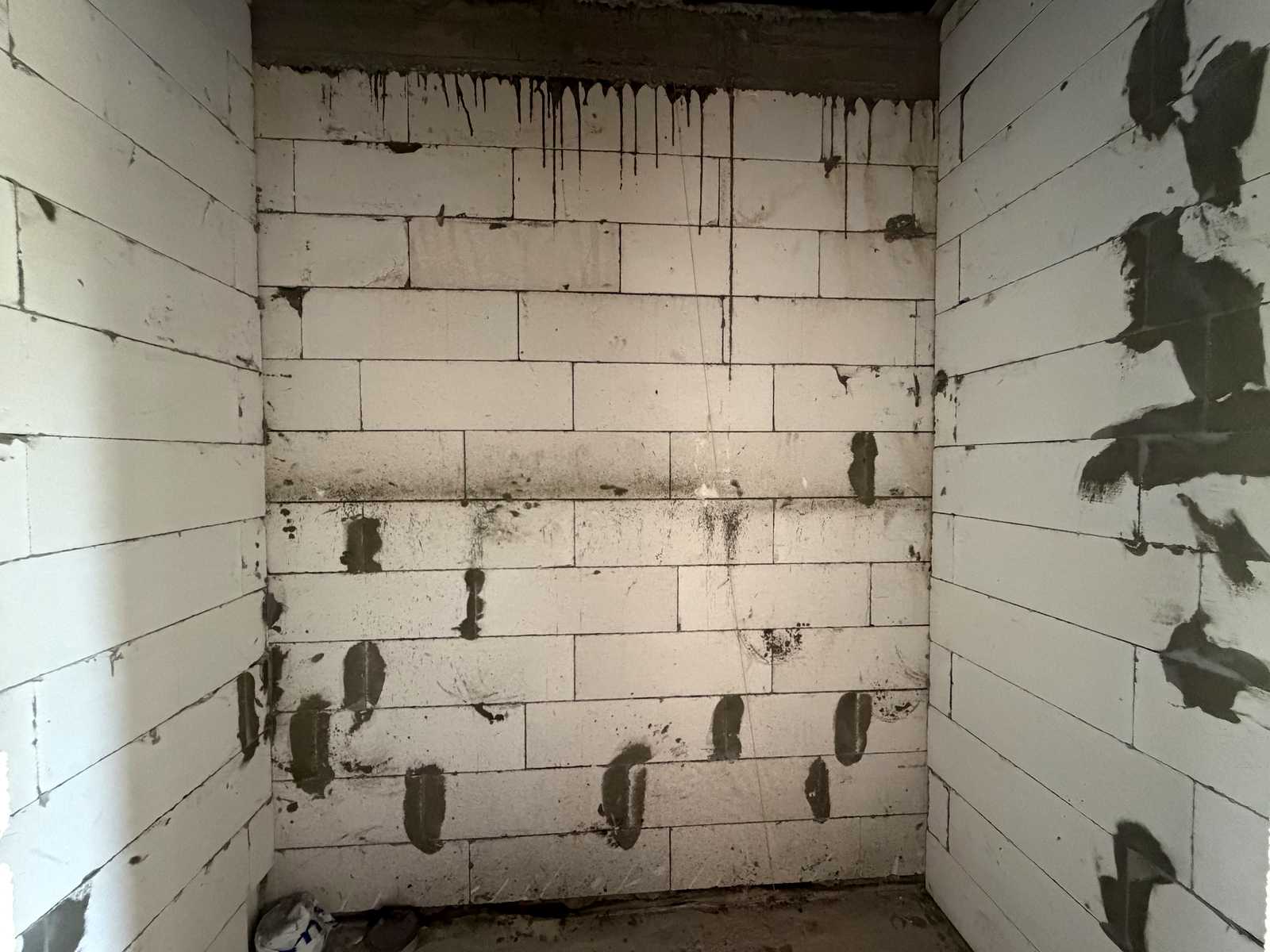 1873233169407951