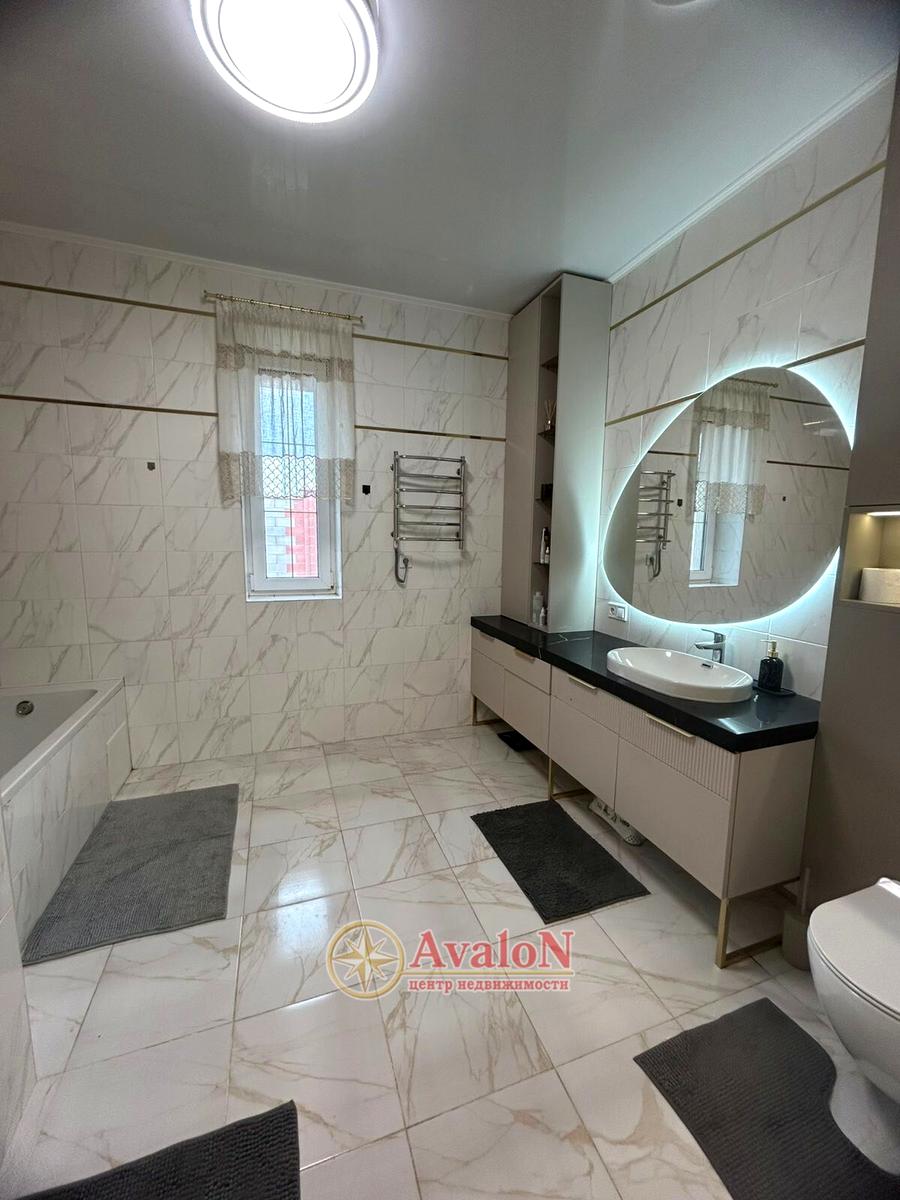 1873235267339773