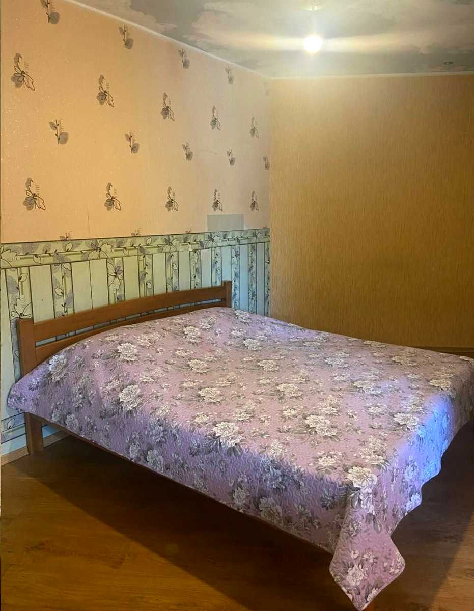 1873236850075989