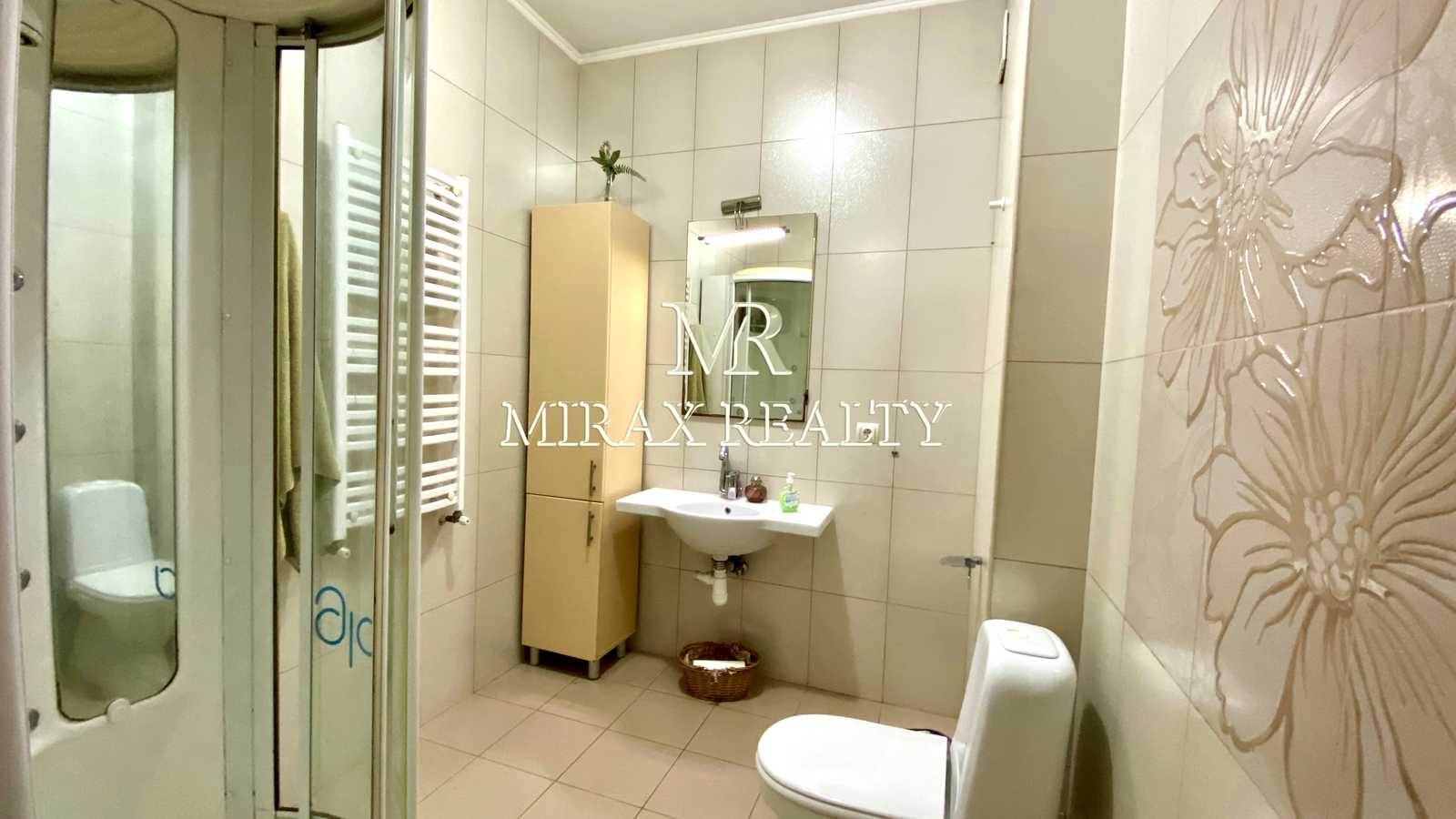 1873237351451735