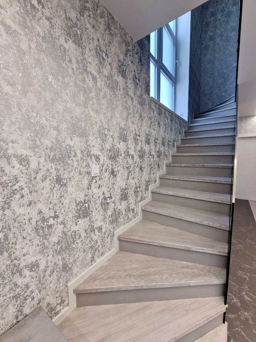 1873237573862138