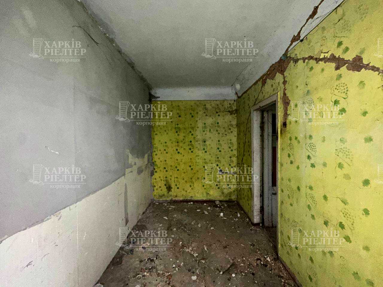 1873238510090744