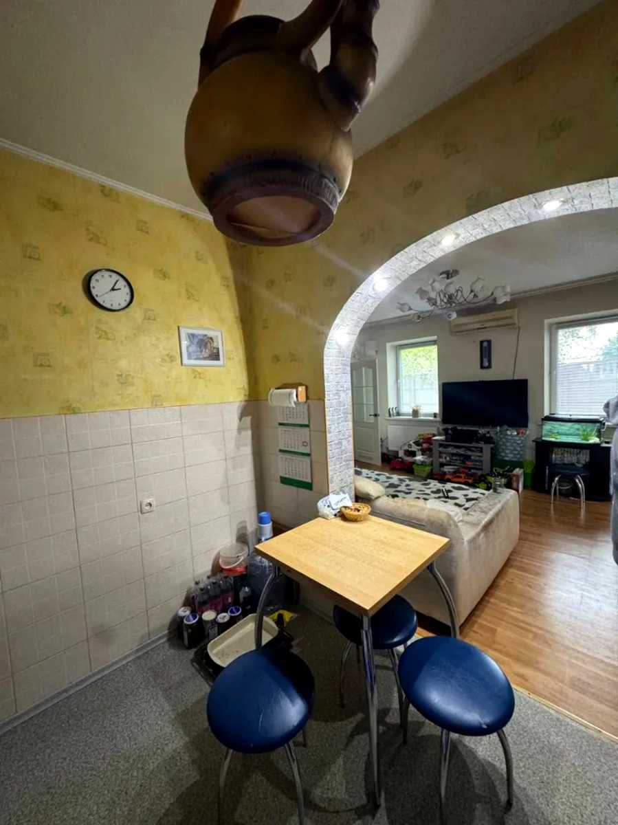 1873240442926556
