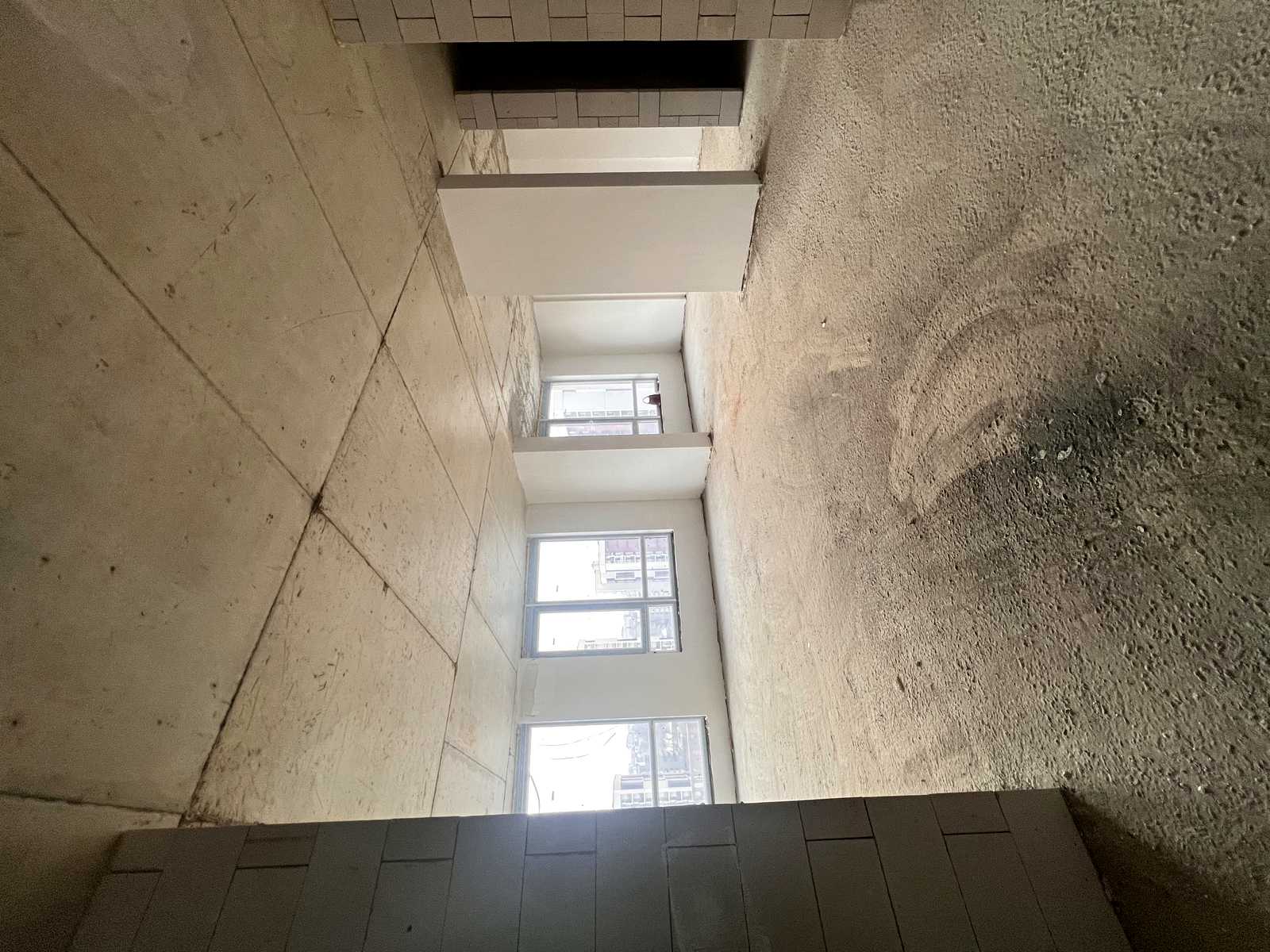 1873245761492791