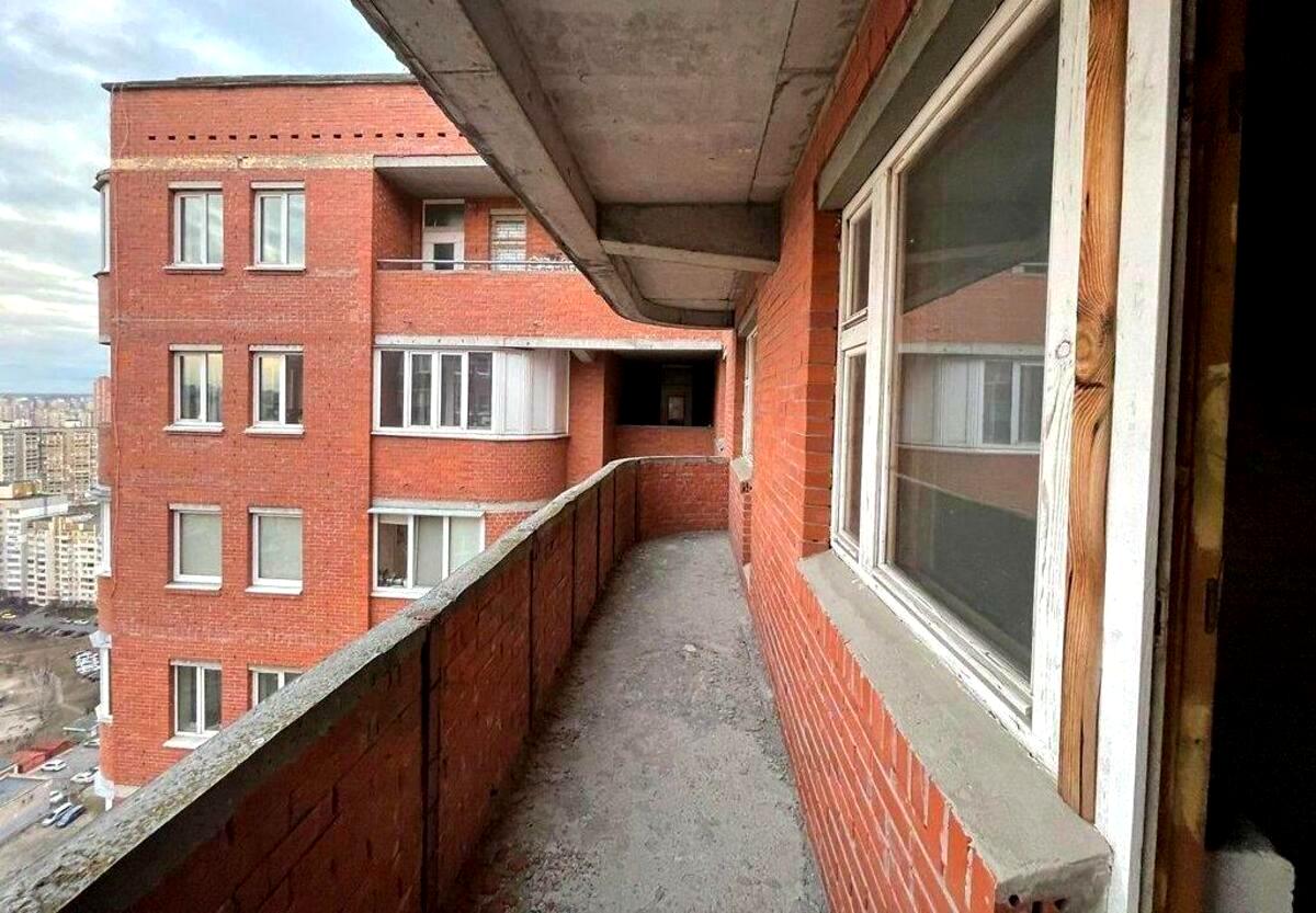 1873249304273529