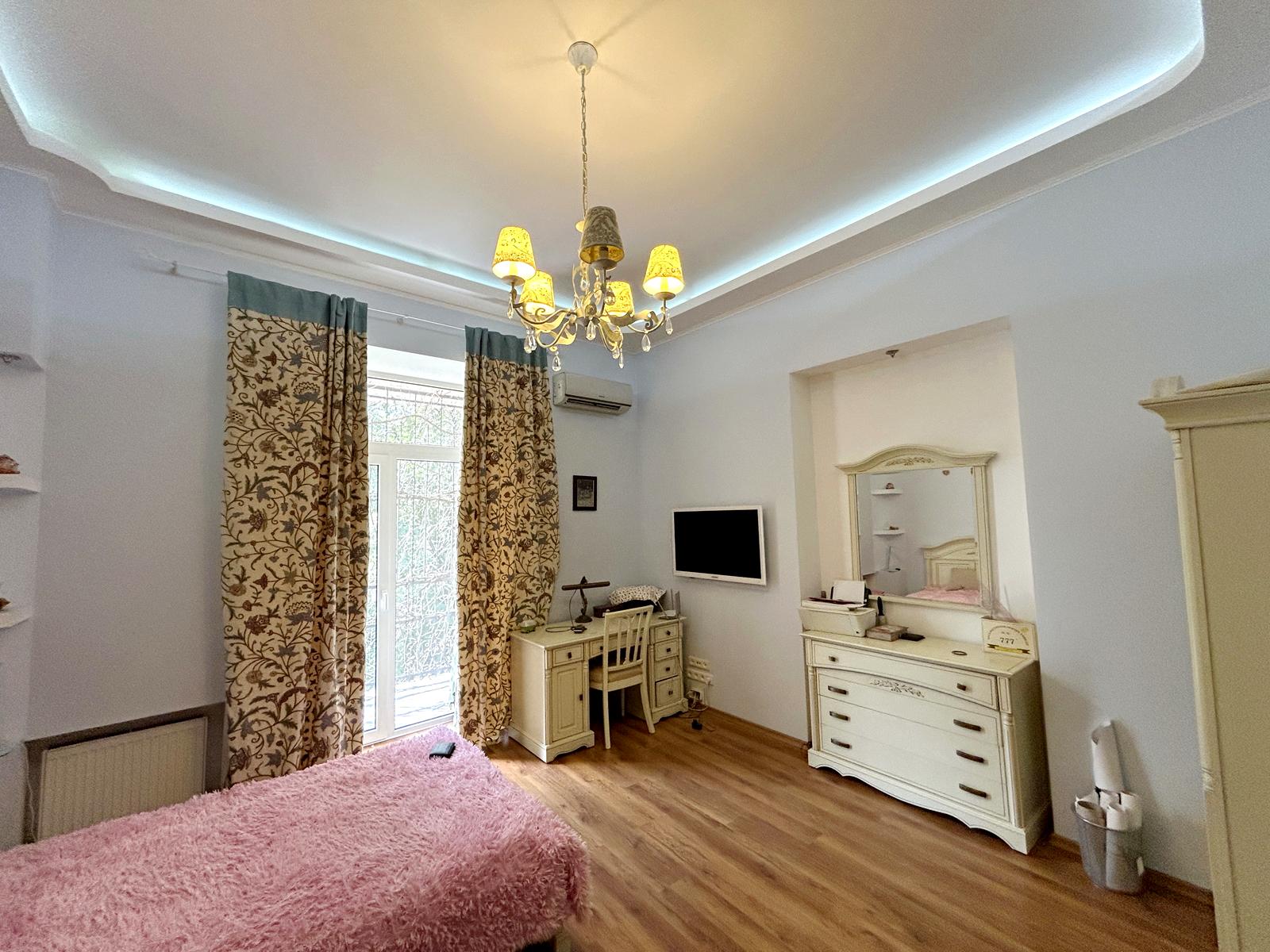 3-кімнатна квартира за адресою вул. Пирогівська (площа 135 м²) - фото 15 3-кімнатна квартира за адресою вул. Пирогівська (площа 135 м²) - Atlanta.ua - фото 15