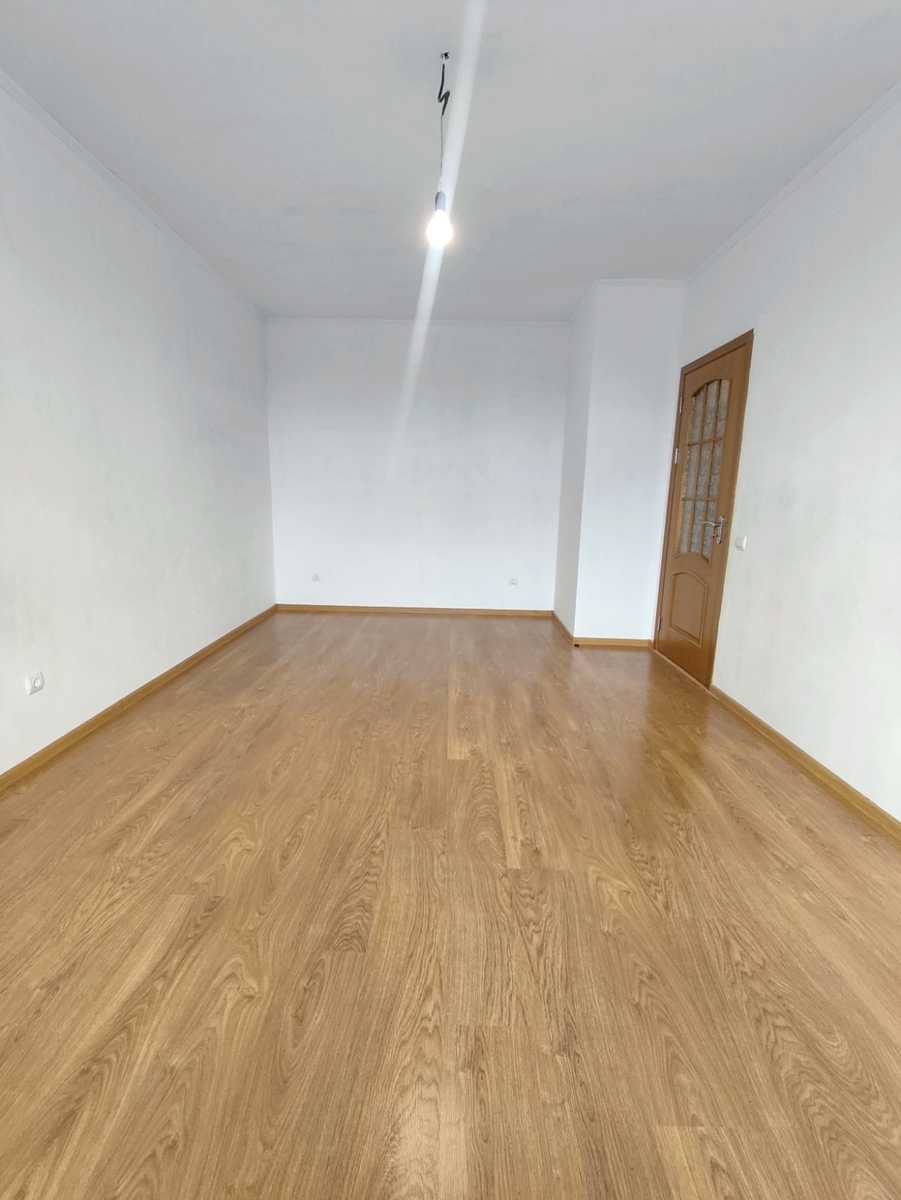 1873253845374446