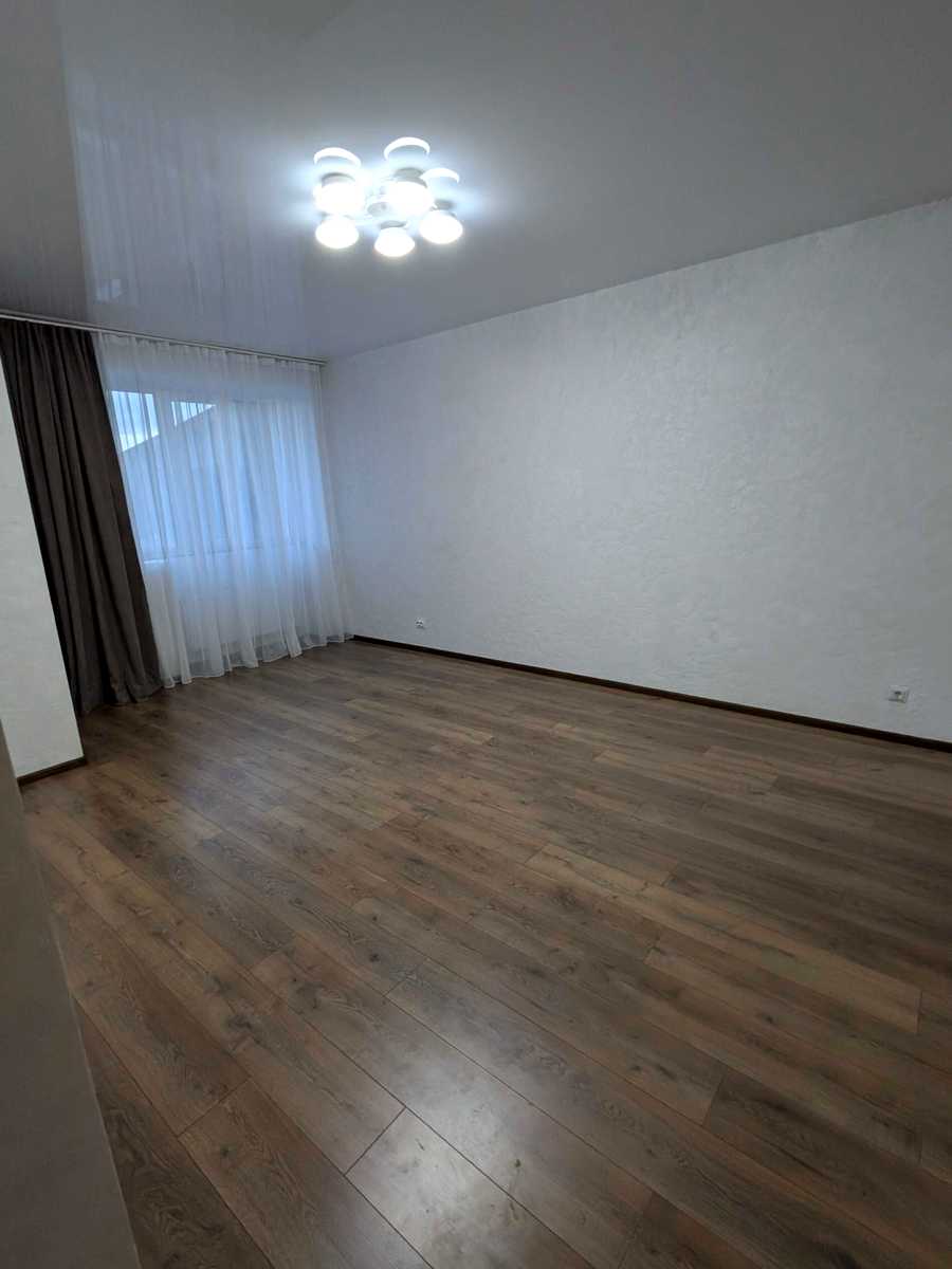1873254682898926