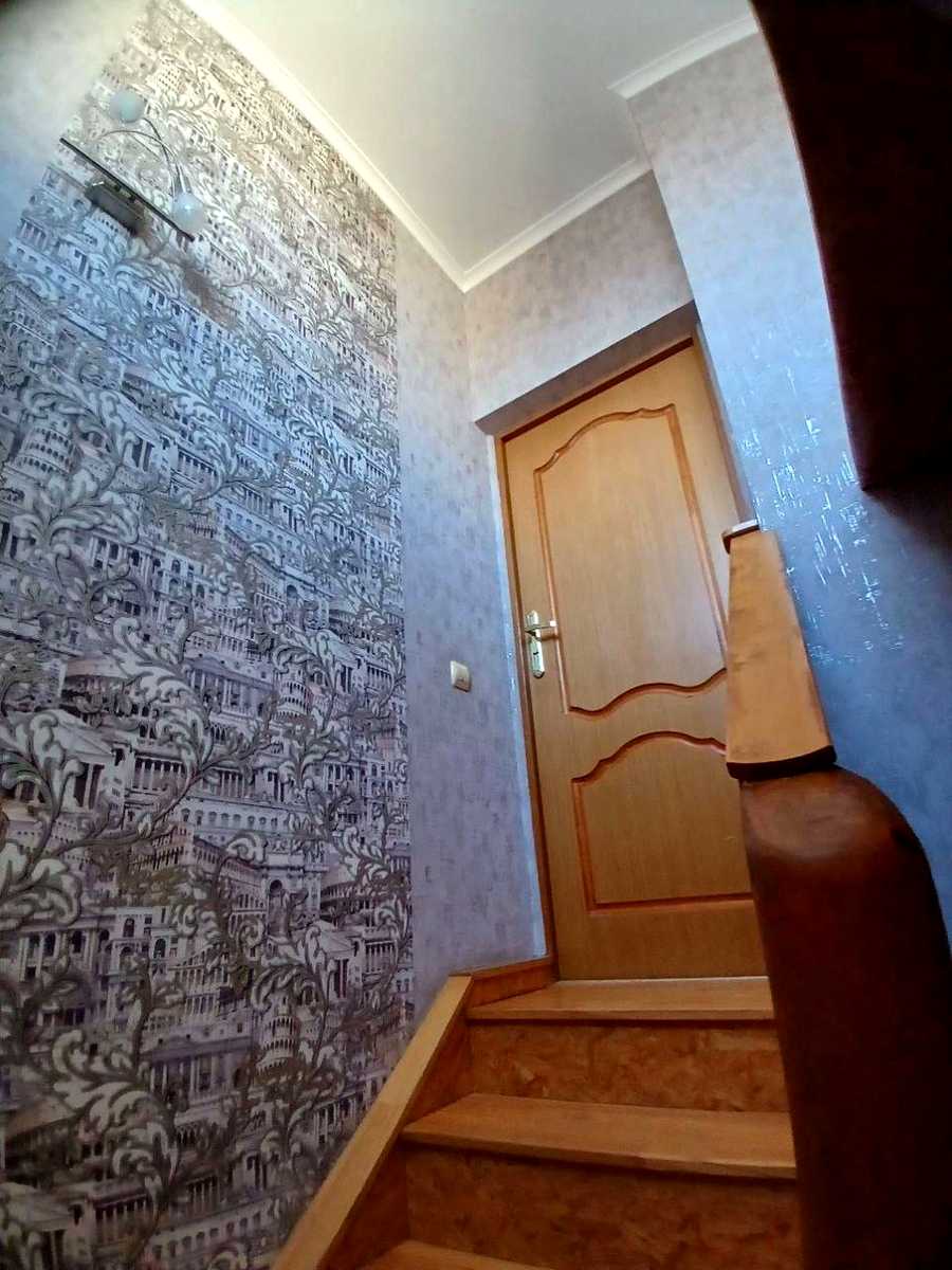 1873254688406378