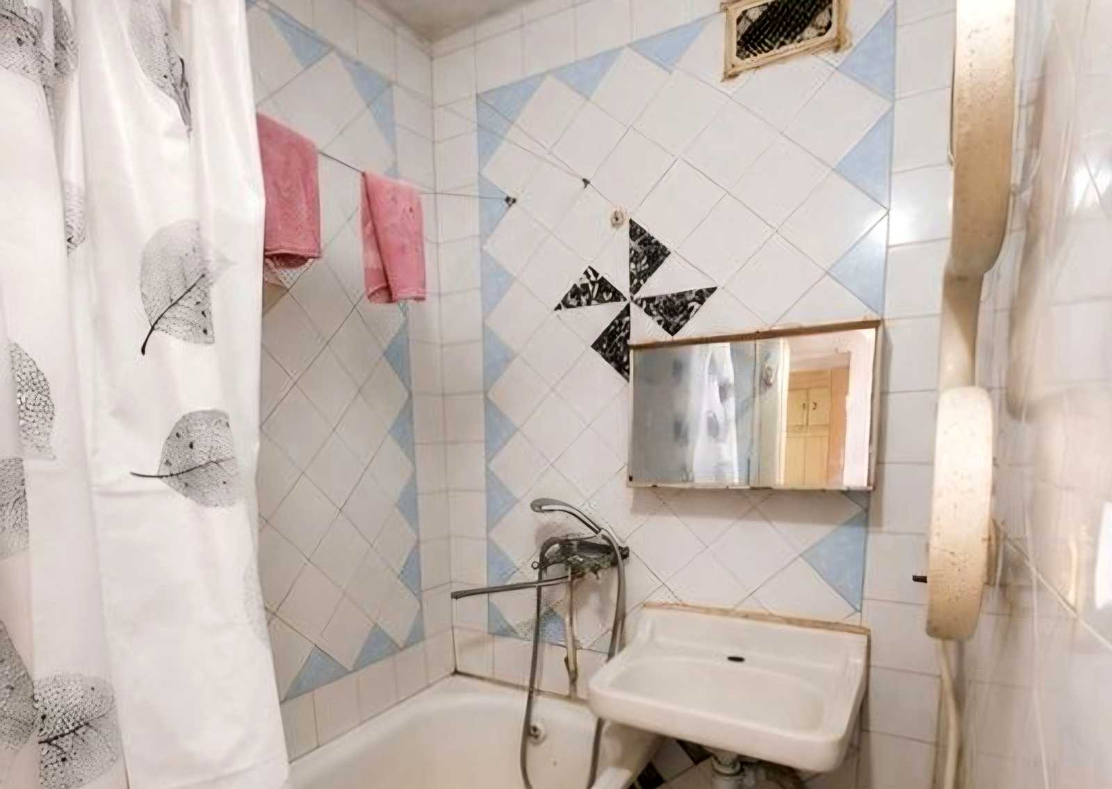 1873256228821205
