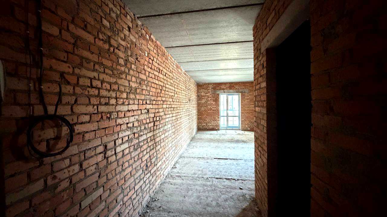 1873267118136440